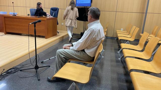 El trabajador de las Cortes Valencianas condenado.