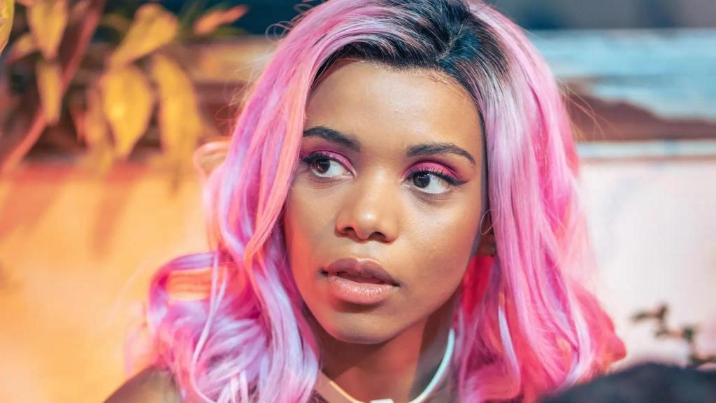 Karina Soto como Tara en 'Upa Next'.