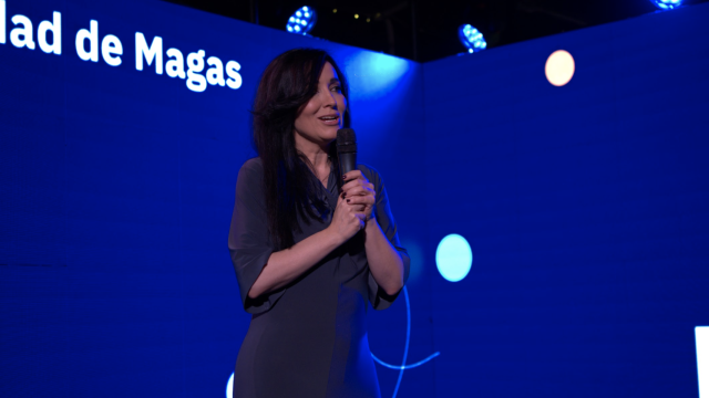 Cruz Sánchez de Lara en el emotivo discurso de bienvenida a la Comunidad de Magas.