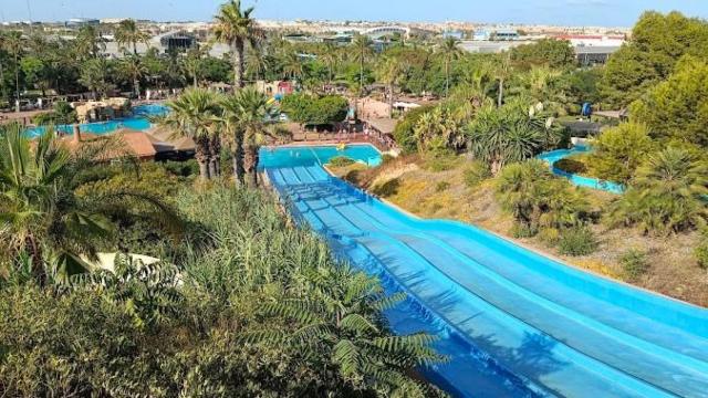 El parque Aquopolis de Torrevieja.