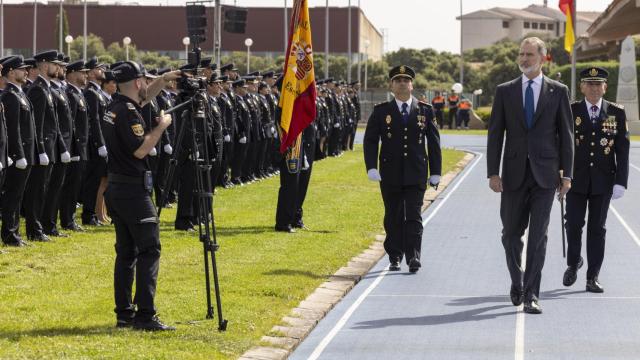 El rey de España, Felipe VI, preside el acto de jura de la XXXVIII promoción de la Escala Básica de la Policía Nacional