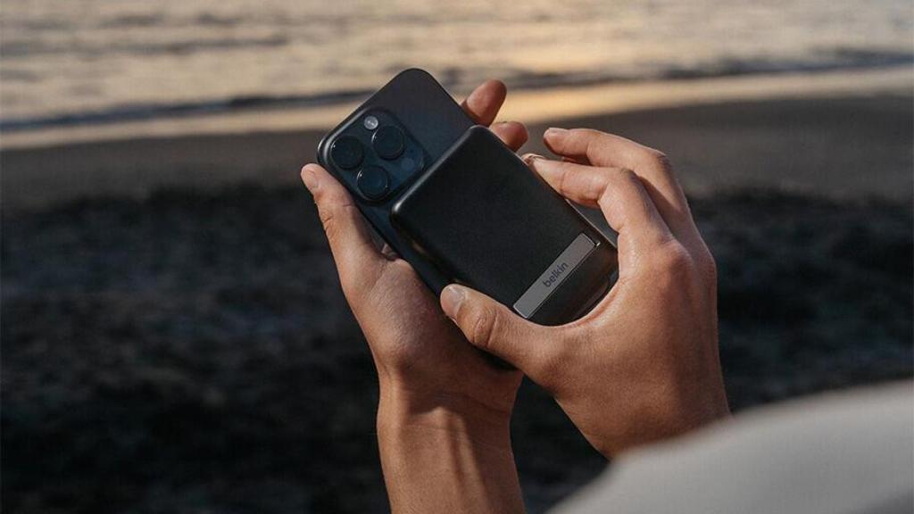 Batería externa magnética 10K BoostCharge Pro de Belkin + Cable