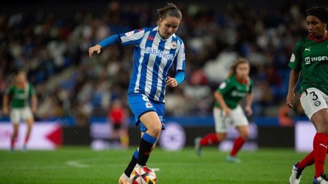 Carlota Sánchez, durante un partido con el Dépor Abanca en Riazor