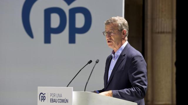 El líder del PP, Alberto Núñez Feijóo, este lunes en un acto.