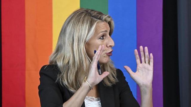 La vicepresidenta segunda, Yolanda Díaz, este lunes durante el I Encuentro 'Diversidad LGTBIQ+ en el entorno laboral'.