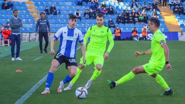 El Hércules en un partido contra el Intercity, en imagen de archivo.