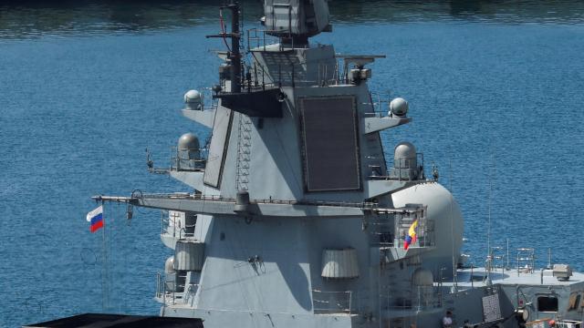 Un buque ruso este martes en el puerto de La Guaira, cerca de Caracas.