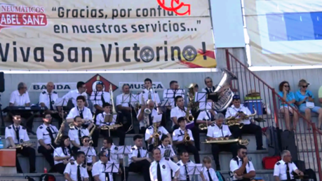 La Banda de Música de Arévalo ameniza las tardes de toros