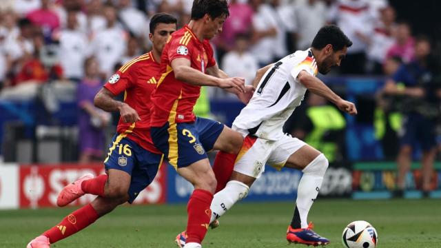 Momento en el que Le Normand hace falta a Gündogan.
