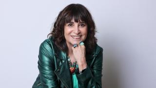 Rosa Montero, Premio Maga de Magas y periodista