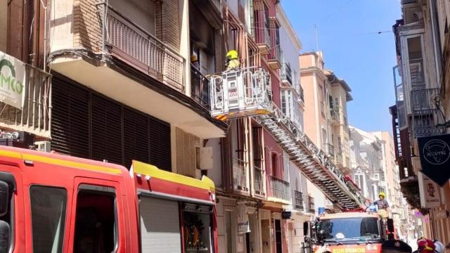 Una imagen de los bomberos actuando.