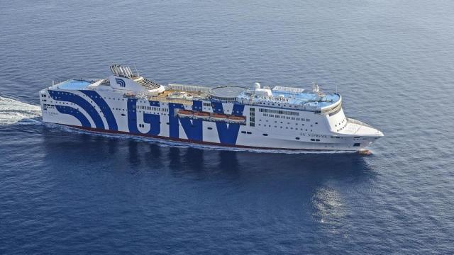 Un ferri de la empresa GNV.