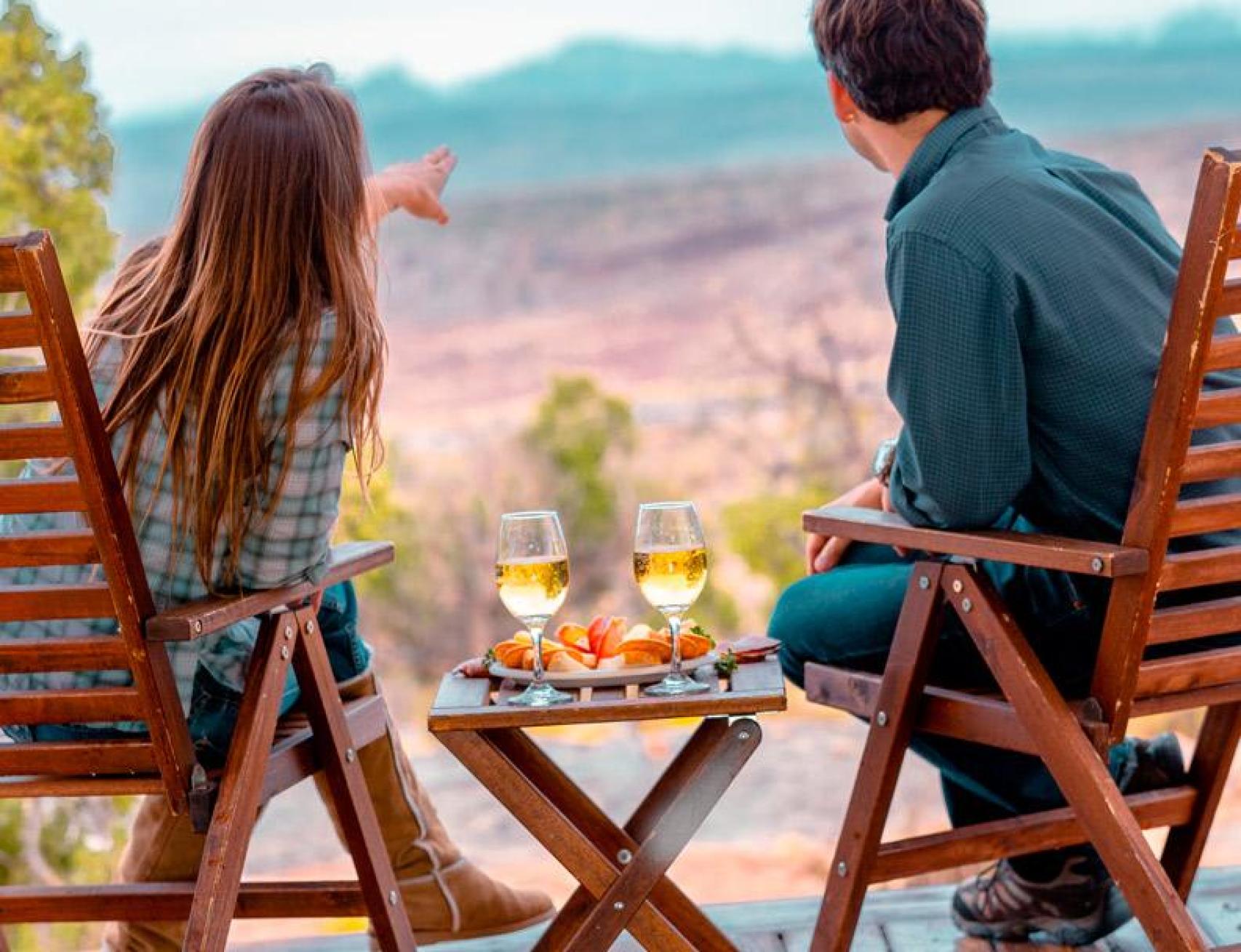 Vayas donde vayas, que no te falte el vino