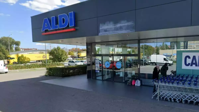 Fachada de un supermercado Aldi.