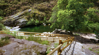 Playa Fluvial del Poço das Caldeiras.
