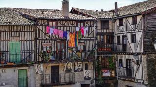 Ni La Alberca ni Ciudad Rodrigo, este es el pueblo histórico de Castilla y León que es único en España