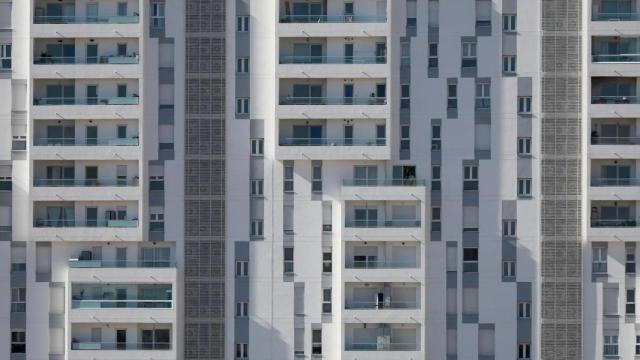 Vista general del un bloque de viviendas de nueva construcción.