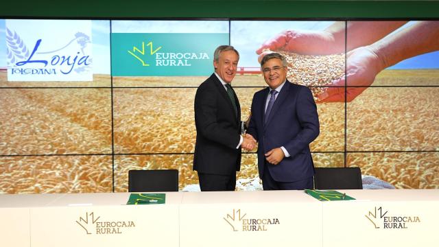 El presidente de Eurocaja Rural, Javier López Martín, y el presidente de Fedeto, Javier de Antonio Arribas.