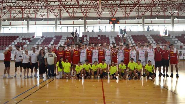 La Selección Española U18M de Baloncesto demuestra su dominio en los partidos de preparación en León y Boecillo