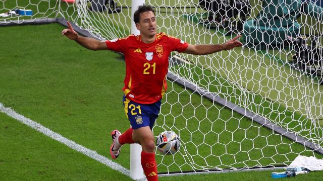 Oyarzabal celebra su gol anotado ante Inglaterra en la final de la Eurocopa.