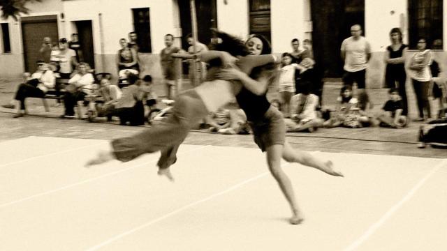 La compañía Fil d'arena con su espectáculo 'Zenez' abrirá la programación el 17 de julio.