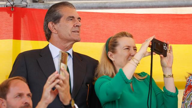 Cristina de Borbon Dos Sicilias y Pedro Lopez Quesada en Marín.