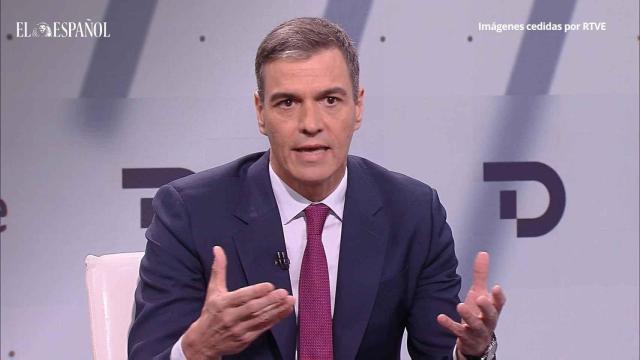 El presidente Sánchez, durante la entrevista concedida a RTVE tras sus cinco días de reflexión.