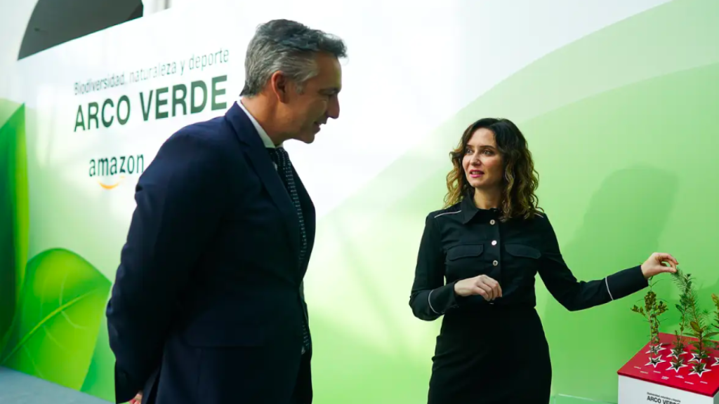 Carlos Novillo e Isabel Díaz Ayuso.