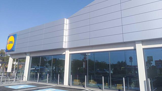 Fachada Lidl.