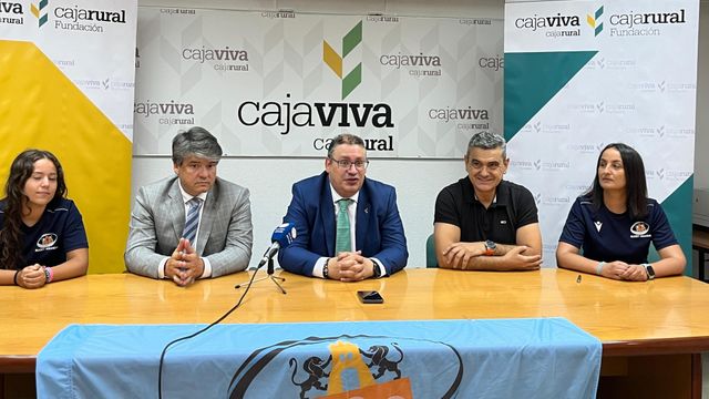 Momento de la firma de colaboración