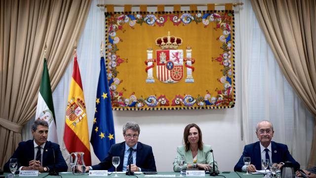 Inicio de la reunión institucional celebrada este miércoles para hablar de la movilidad en la Costa del Sol.