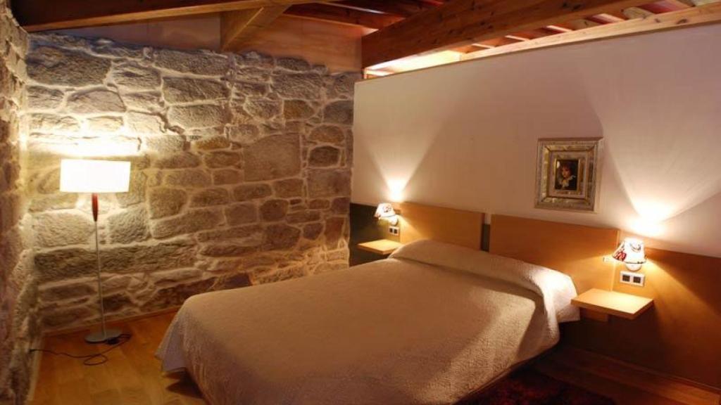 Suite del Hotel Monumento Castillo de Maceda