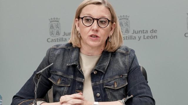 La vicepresidenta y consejera de Familia e Igualdad de Oportunidades, Isabel Blanco
