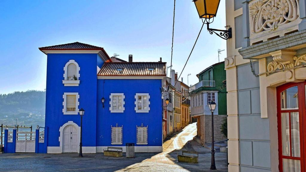 La emblemática Casa Azul de Redes.