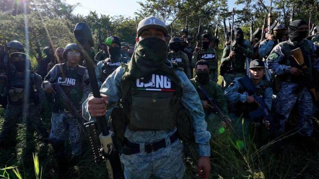 Integrantes del  Cártel de Jalisco Nueva Generación, en el estado de Michoacán, México.