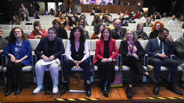 La directora del Instituto de las Mujeres, Isabel García, junto a la ministra de Igualdad, Ana Redondo, en un acto el pasado 21 de febrero.