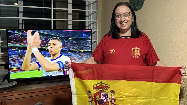 Llanos Massó celebra la victoria de España ante la Francia de Mbappé, a quien criticó por rechazar a Le Pen. EE
