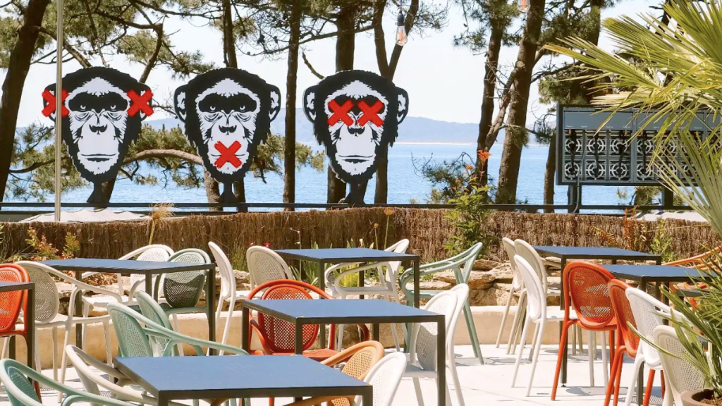 Los Tres Monos en Aguete