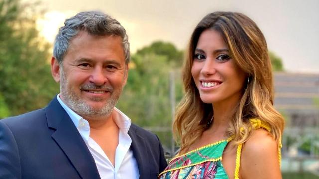 El humorista Miki Nadal junto a su pareja, Helena Aldea, en una fotografía de sus redes sociales.