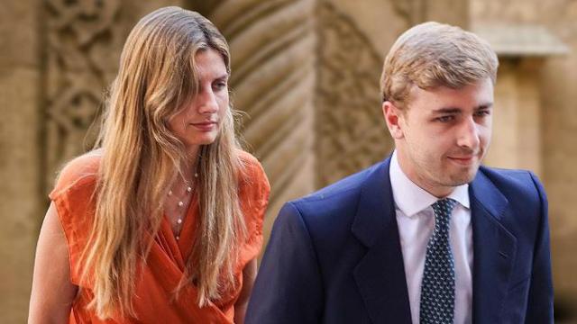 Luis y Amina Martínez de Irujo el pasado mayo. Montaje de JALEOS.