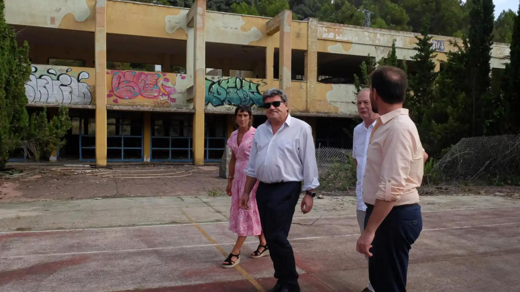 El Gobierno no seguirá adelante con la conversión de la antigua base militar de Aitana en un centro de refugiados