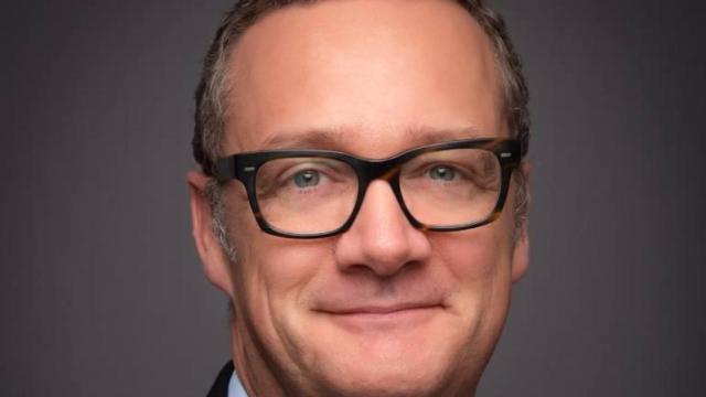 Nick West, cardiólogo y director médico en Abbott.