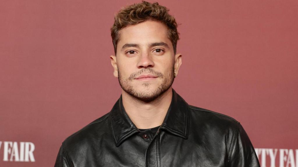 André Lamoglia en el photocall del evento de Vanity Fair y Turkish Airlines durante la ceremonia de clausura del 27 Festival de Málaga.