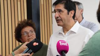 El vicepresidente segundo, José Manuel Caballero, este viernes en Corral de Calatrava (Ciudad Real).