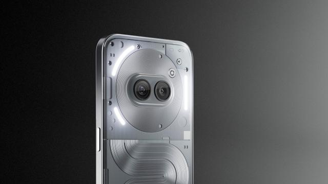 El Nothing Phone (2a) Plus