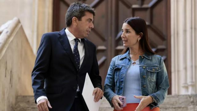 Carlos Mazón, presidente de la Generalitat Valenciana, y Ruth Merino, portavoz y 'consellera' de Hacienda.