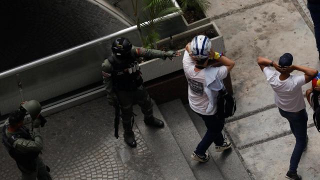 2024-07-30T192256Z_1761308321_RC2V59AC4BQW_RTRMADP_3_VENEZUELA-ELECTION