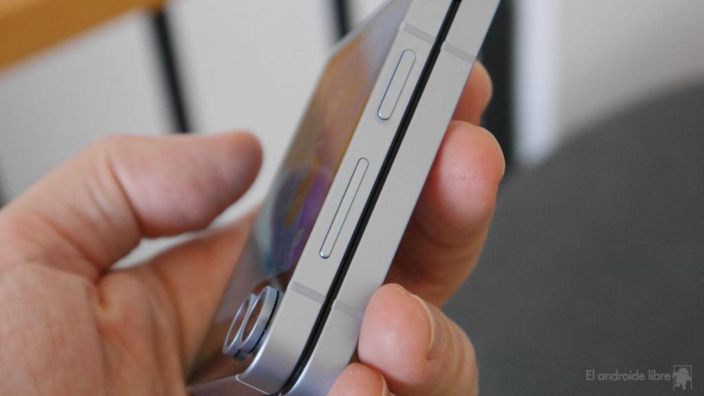 Samsung Galaxy Z Flip 6