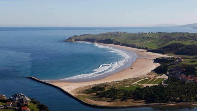 La impresionante playa de Merón de San Vicente de la Barquera