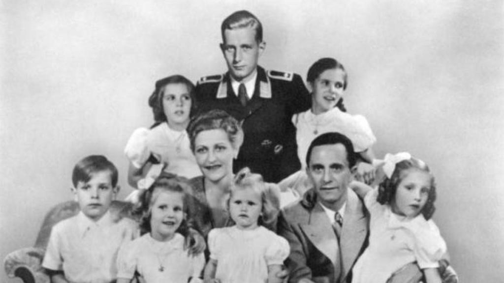 Los seis hijos de Joseph y Magda Goebbels (y Harald Quandt, hijo mayor de Magda de su primer matrimonio).
